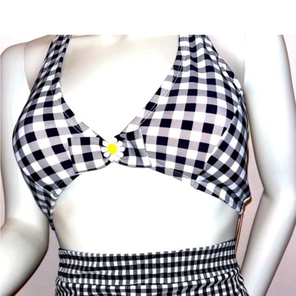 Black and White Checkered Bikini Top - Picture 5 of 7